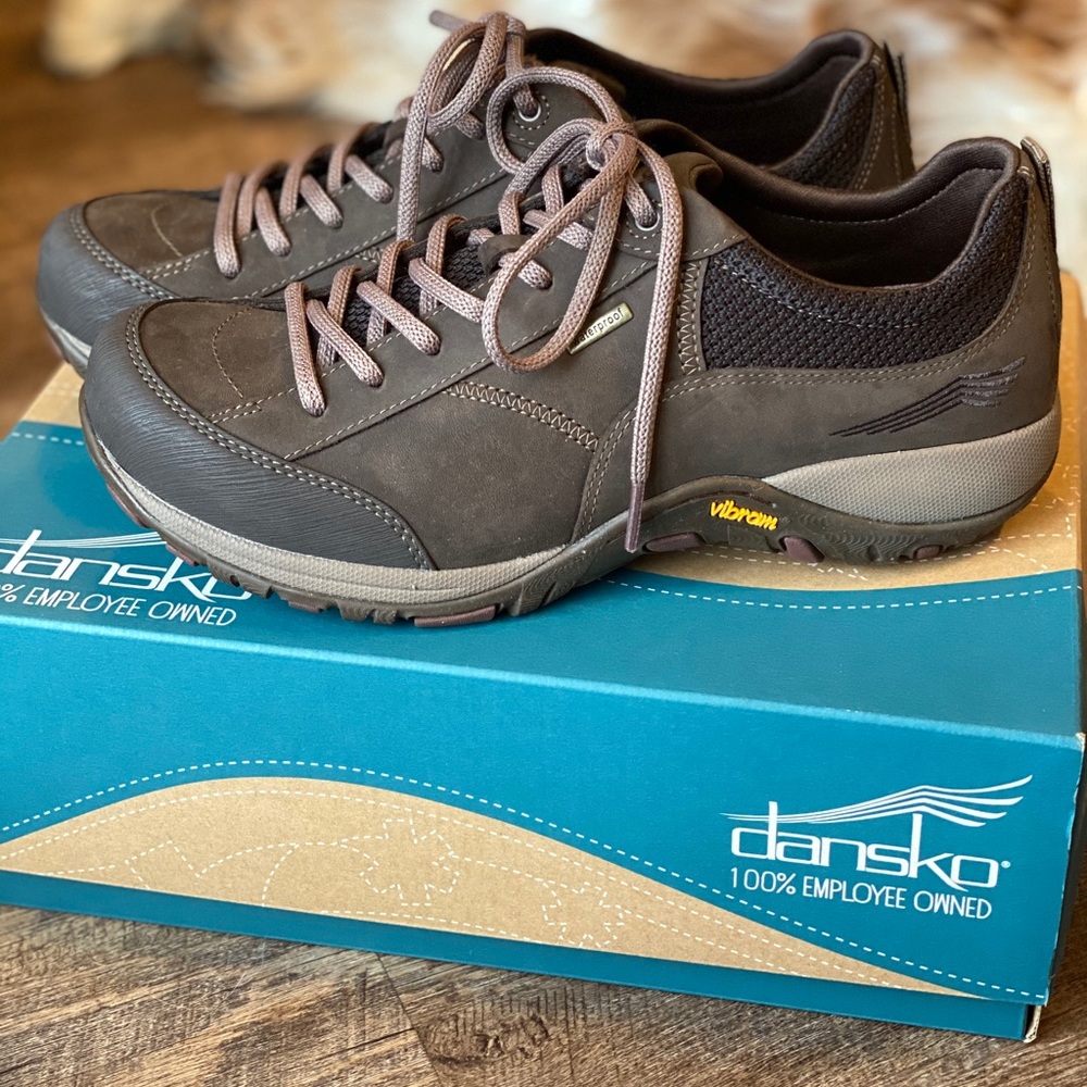 Dansko Shoes Size 39